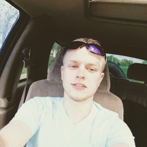 Meet your Posher, Logan